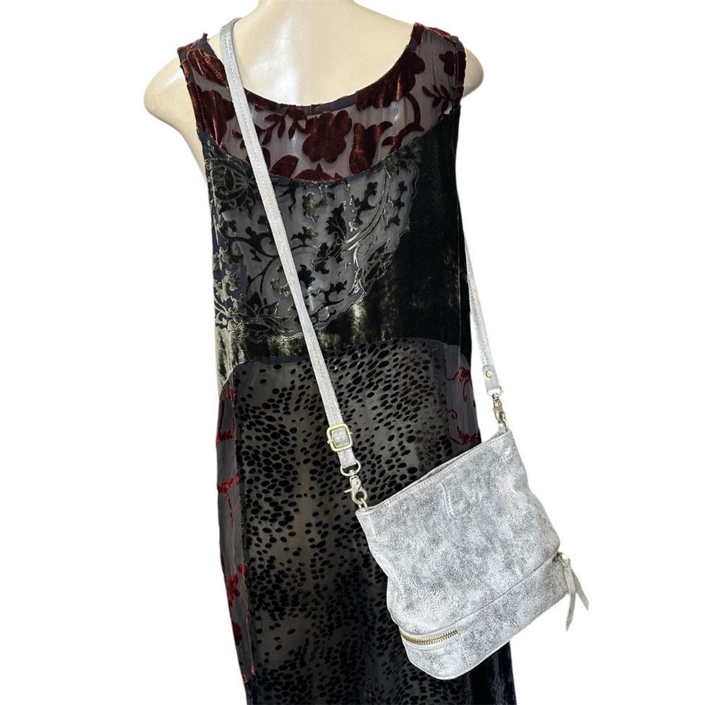 ANTHRO| MISS ALBRIGHTSILVER GOLD METALLIC LEATHER‎ CROSSBODY CLUTCH PURSE GLAM